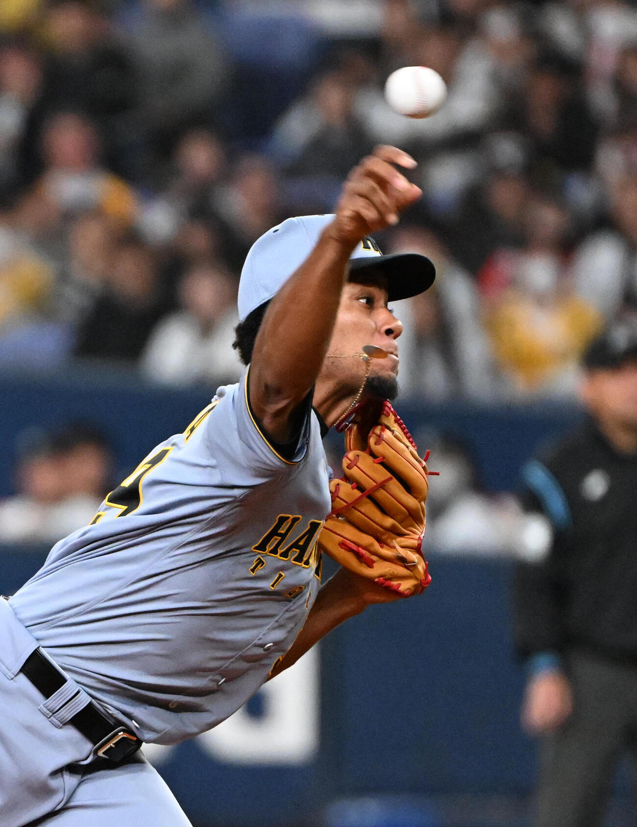 阪神対韓国　阪神5番手のモレッタ（撮影・石井愛子）