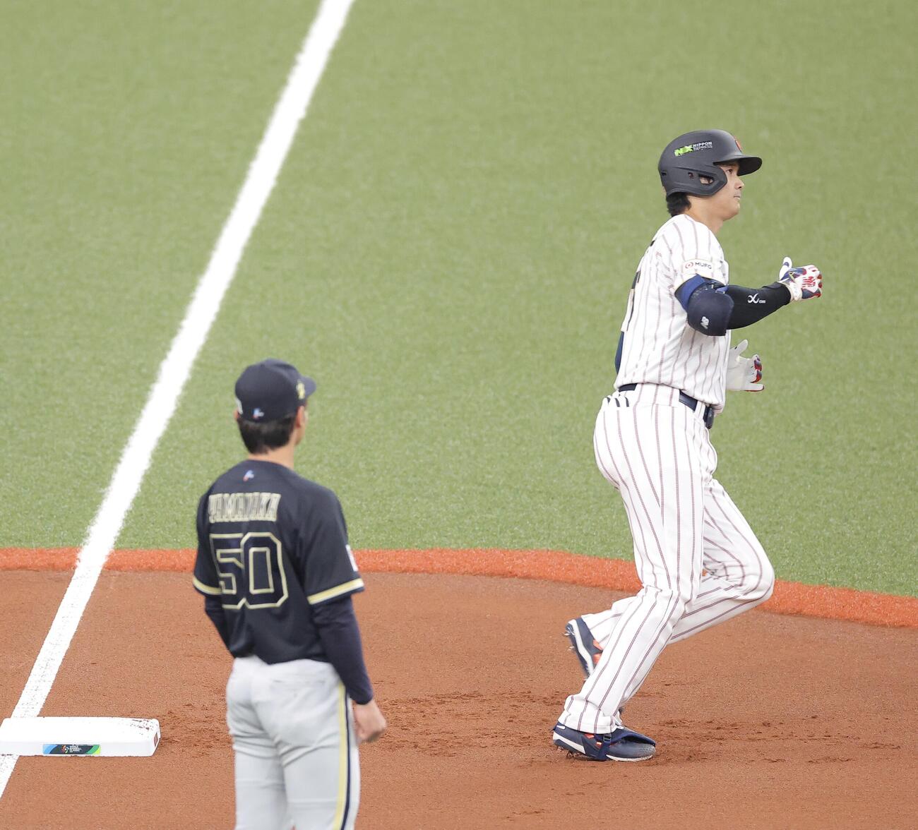 日本対オリックス　1回表日本1死、左飛に倒れる大谷（撮影・河田真司）