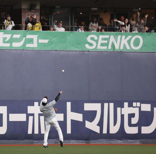 WBC】大谷翔平の第1打席は初球の変化球に一ゴロ、第2打席は二ゴロ