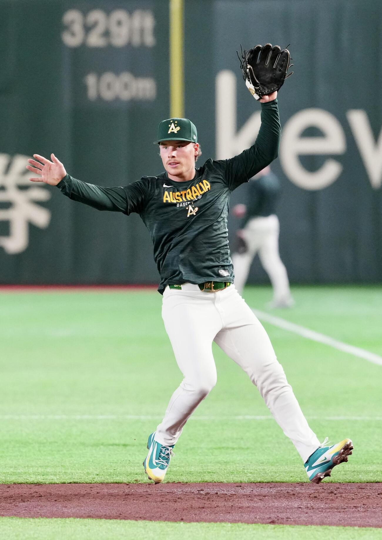 WBC公式練習を行うオーストラリア代表のバザナ（撮影・江口和貴）