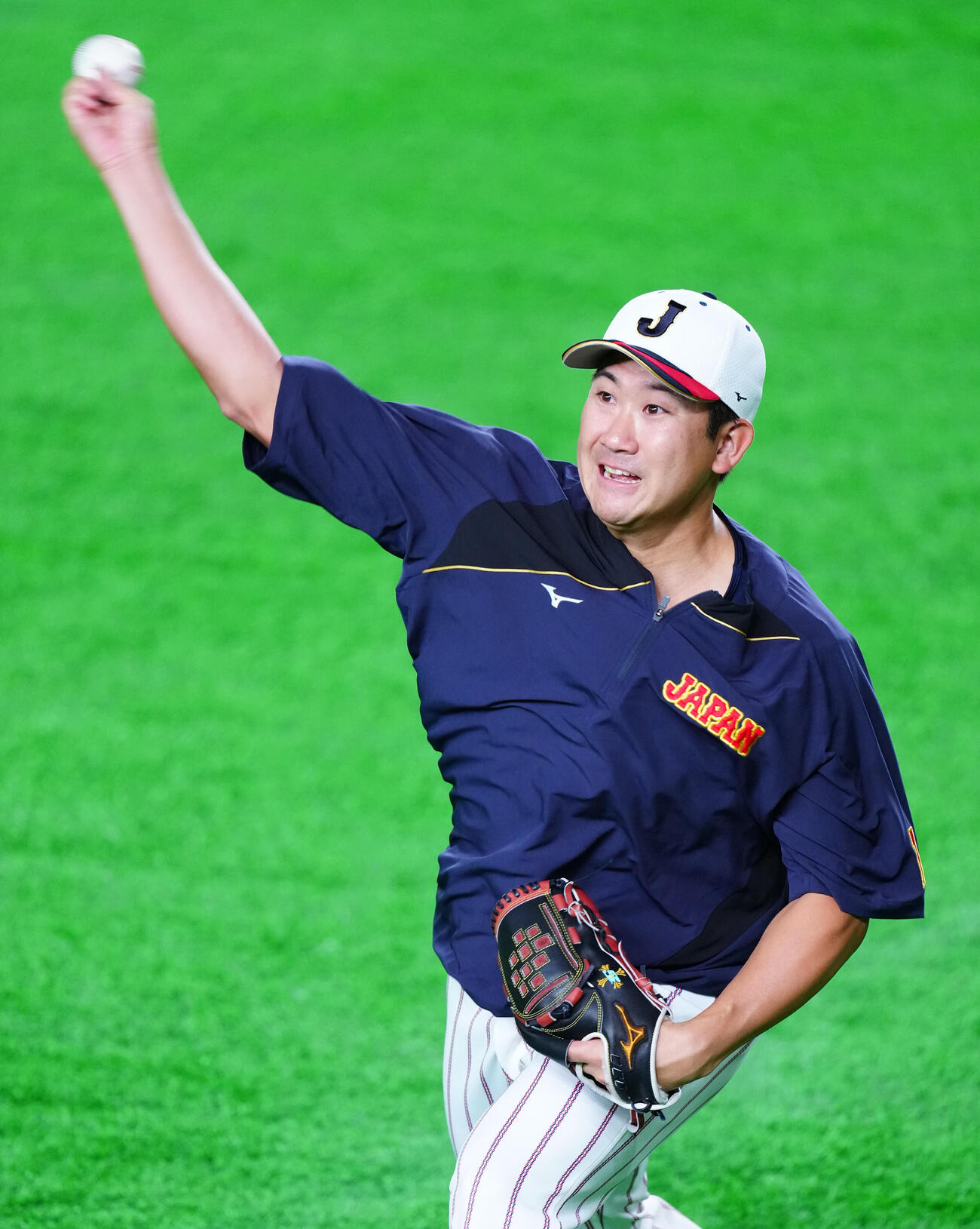 練習に臨む菅野（撮影・垰建太）