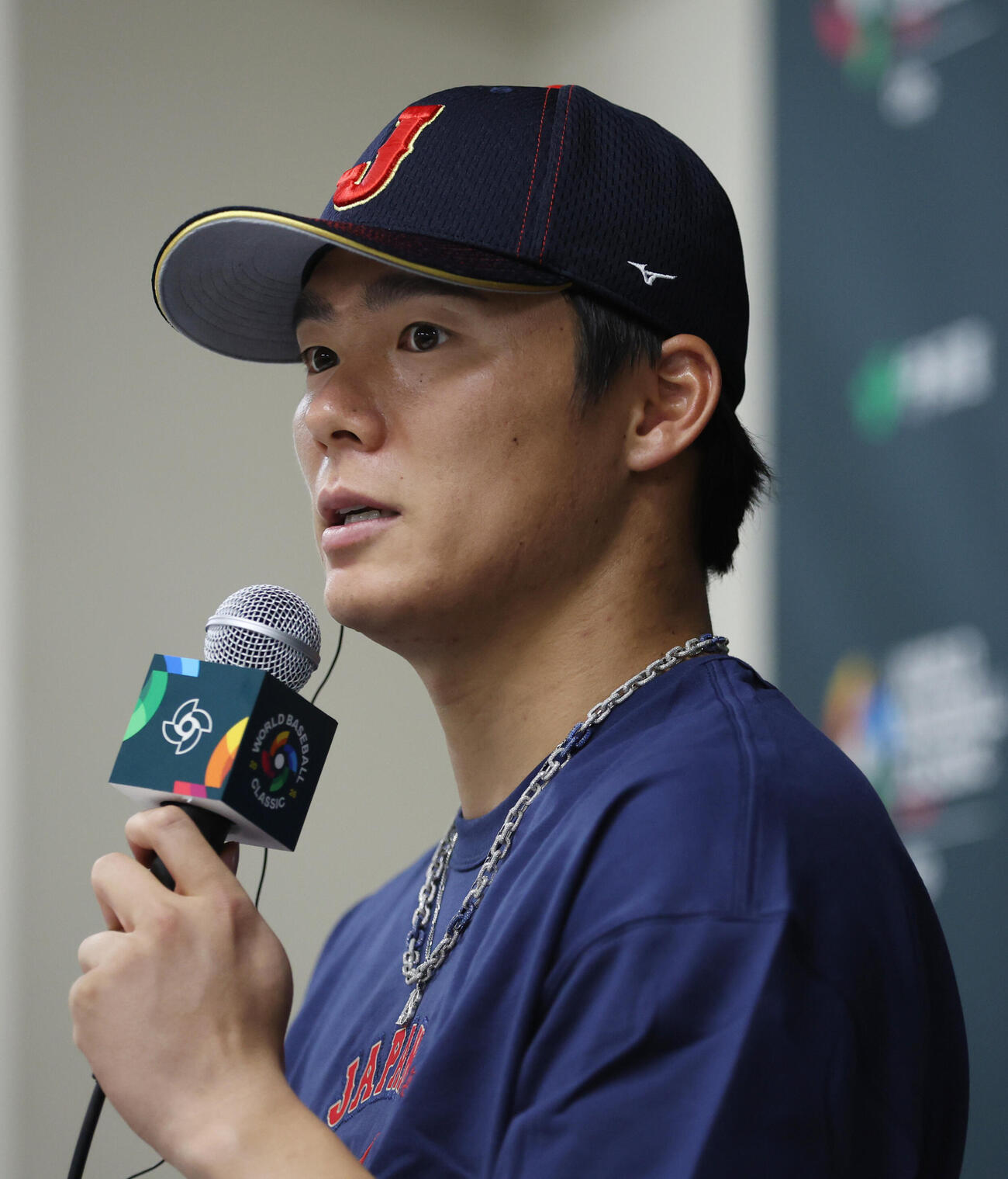 WBC記者会見に臨む日本代表の山本（読売新聞社提供）