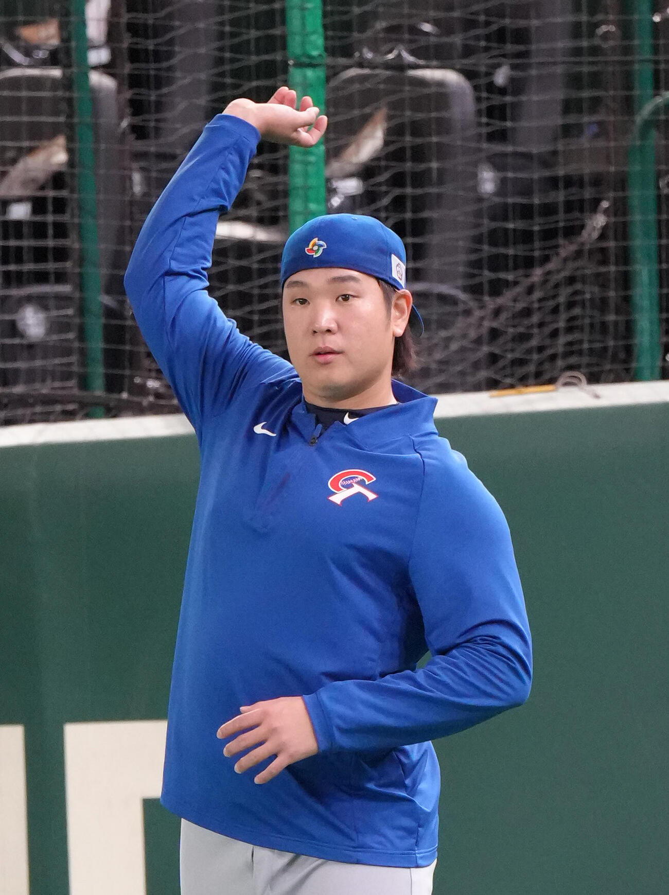 試合前、調整する台湾・古林睿煬（撮影・足立雅史）