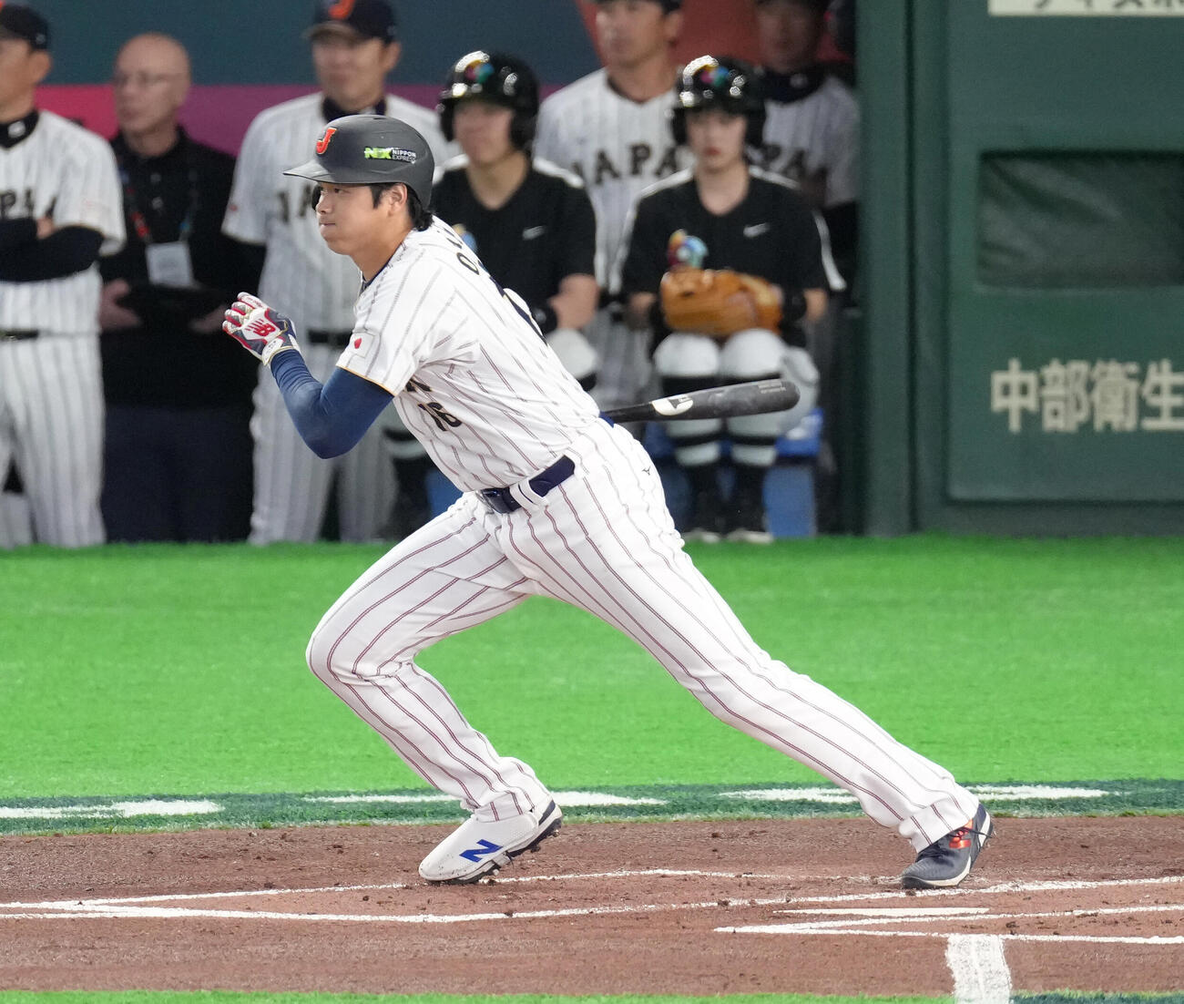 日本対オーストラリア　1回裏日本無死、二ゴロに倒れた大谷（撮影・足立雅史）