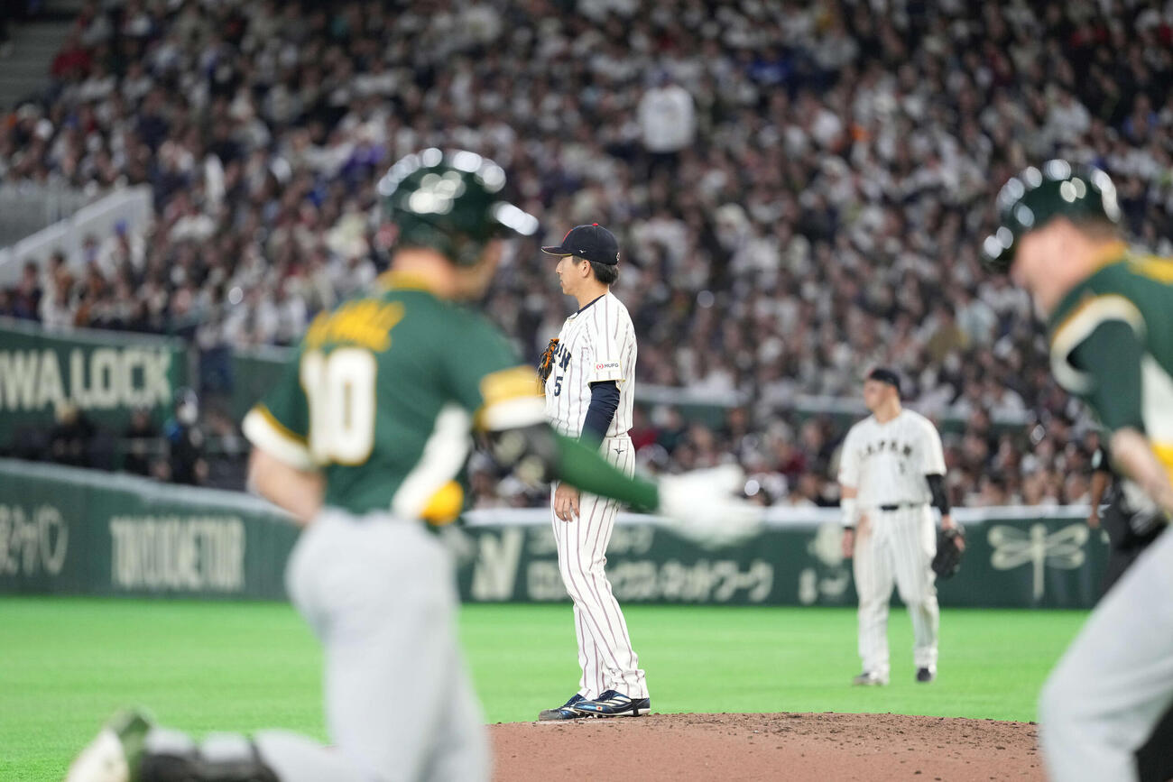 日本対オーストラリア　9回に本塁打を浴びる大勢（撮影・井上学）