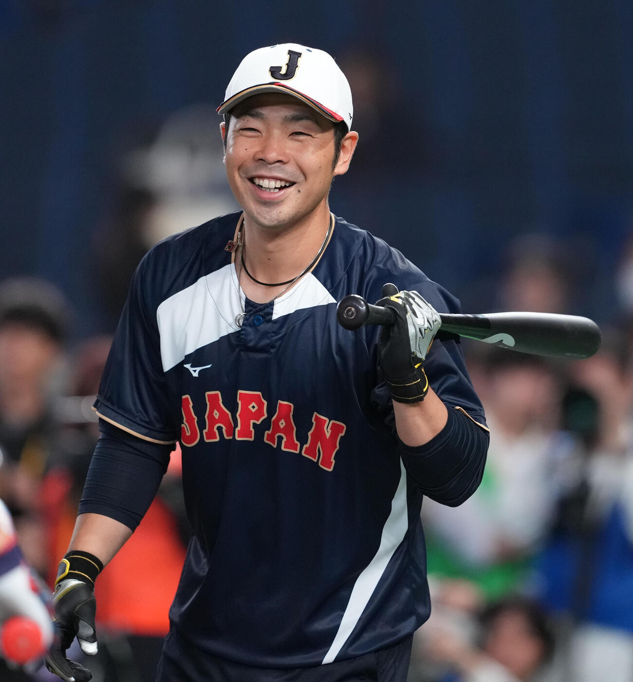 日本対チェコ　試合前練習で笑顔の近藤（撮影・鈴木みどり）