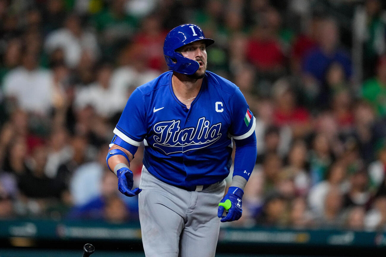 WBCメキシコ－イタリア　6回、この日2本目の本塁打を放つイタリア・パスクアンティノ（AP）