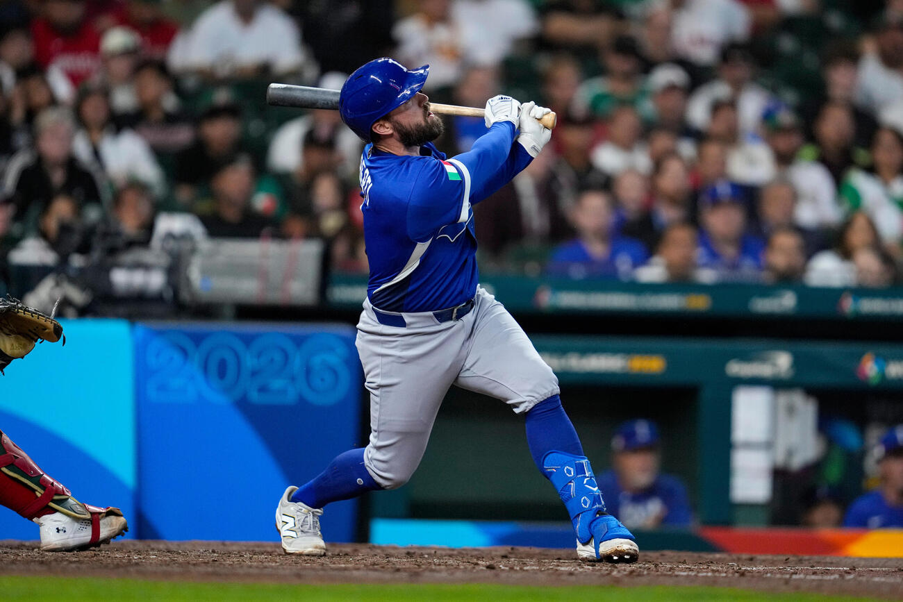 WBCメキシコ－イタリア　4回にソロ本塁打を打ったイタリア・バーティ（AP）