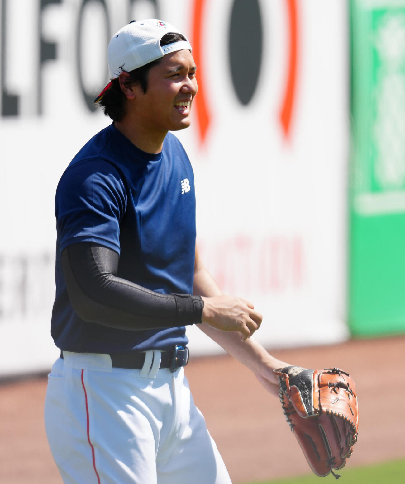 リラックスした表情で練習に臨む大谷（撮影・垰建太）