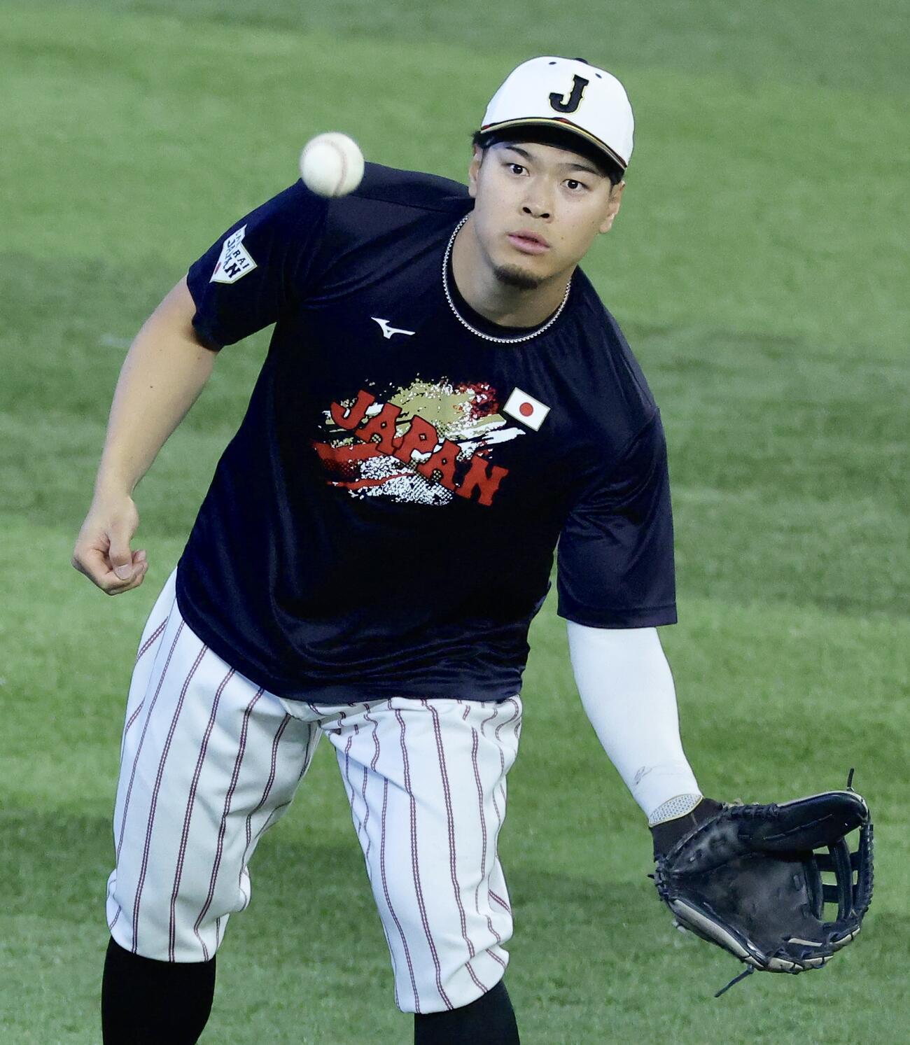 練習に臨む佐藤（撮影・河田真司）