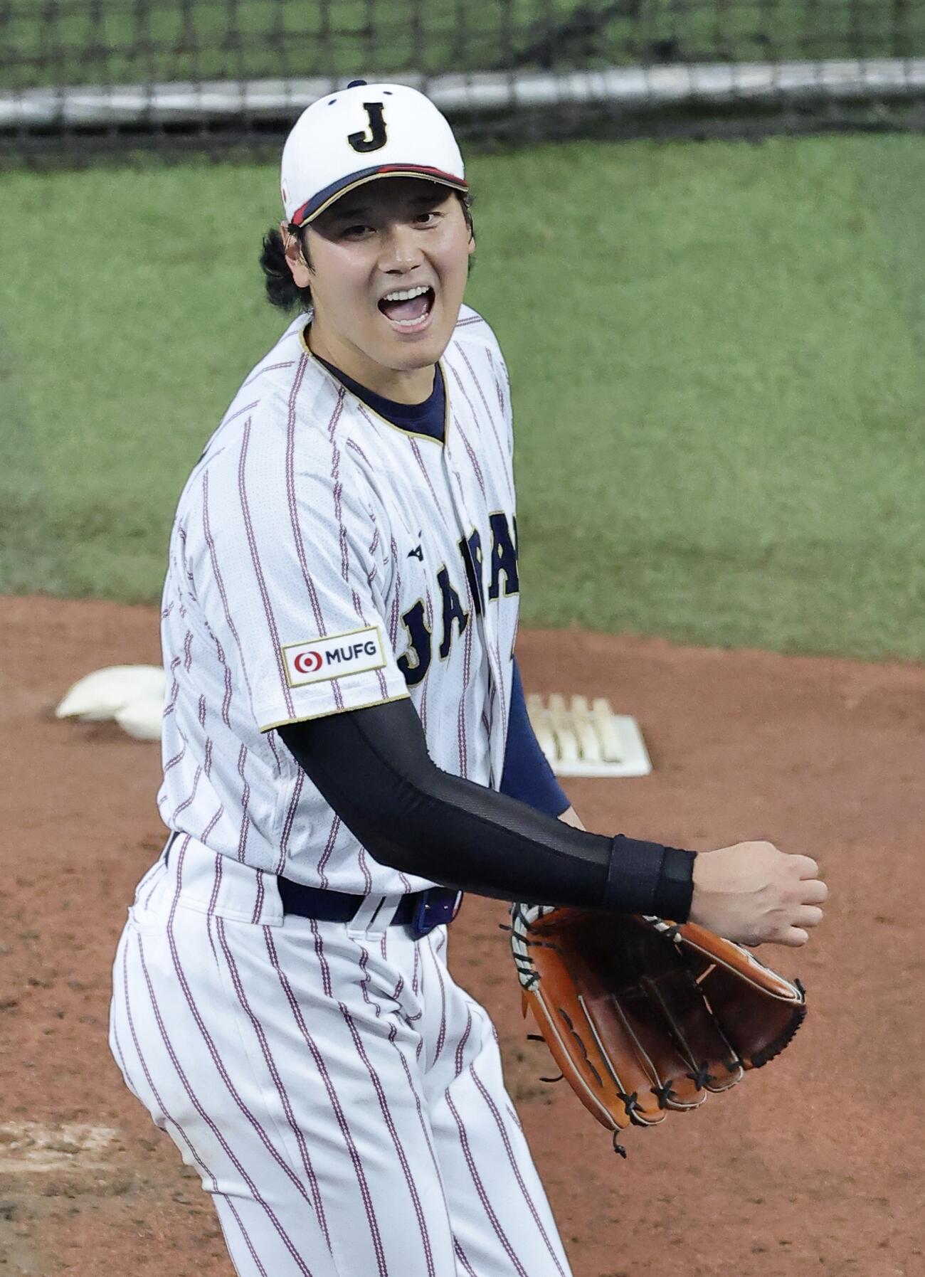 ライブBPで笑顔を見せる大谷（撮影・河田真司）