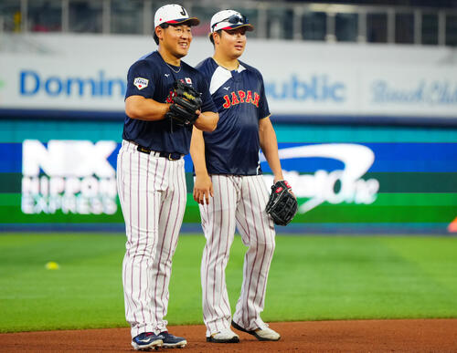 WBC】菅野智之、巨人時代の後輩の専属カメラマンに？「菅野さんの愛が