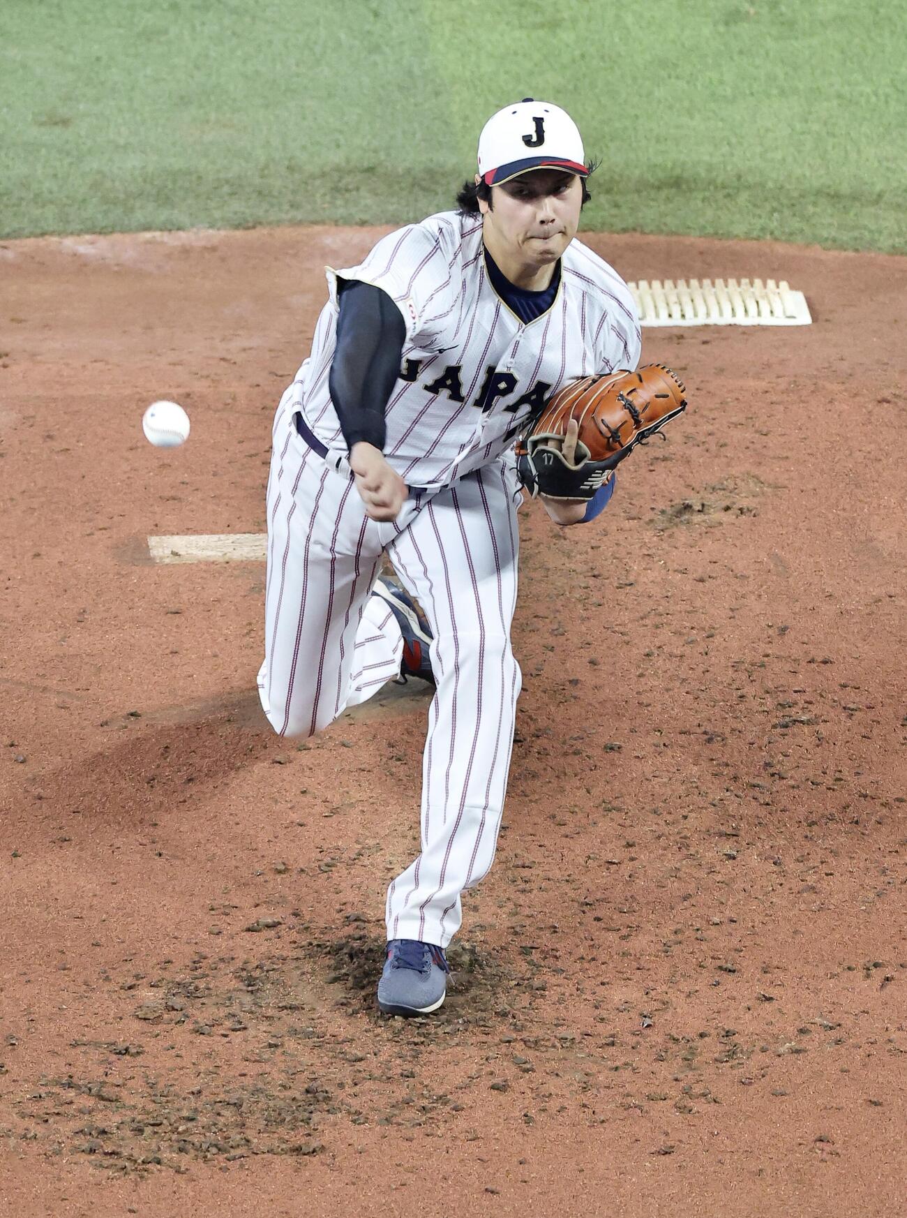 ライブBPで調整する大谷（撮影・河田真司）
