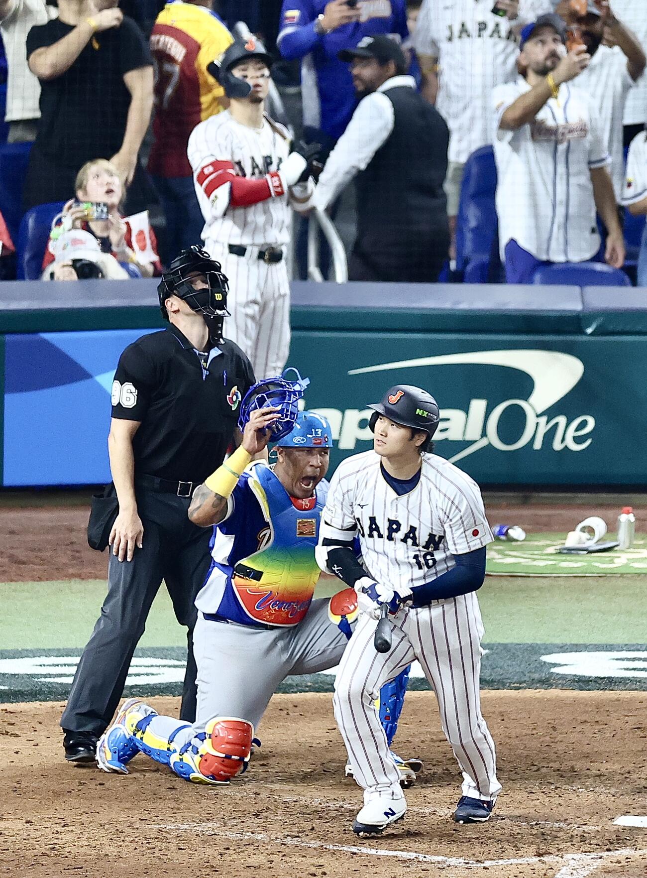 日本対ベネズエラ　9回裏日本2死、最終打者となる大谷は遊飛に倒れる（撮影・河田真司）