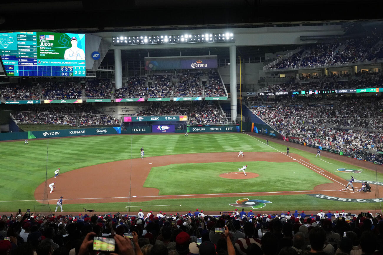 WBC準決勝、ドミニカ共和国－米国が行われたローンデポパーク（AP）