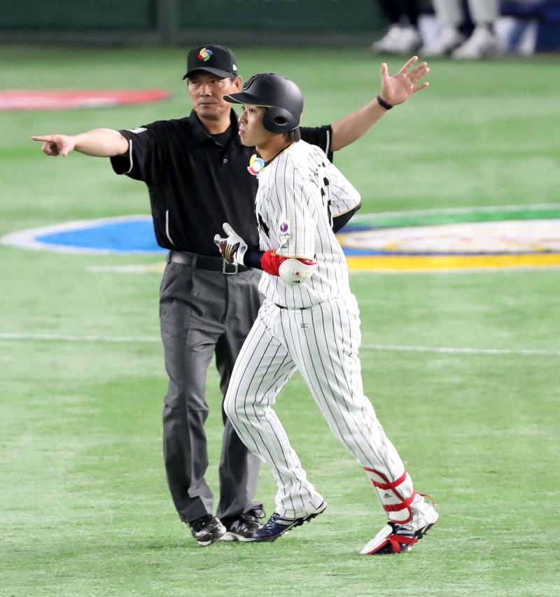 侍山田、幻の本塁打…観客キャッチで適時二塁打に - WBC : 日刊スポーツ