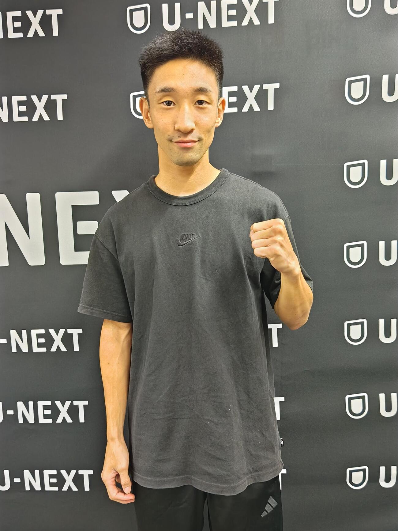 移籍初戦の計量をパスした日本バンタム級4位西岡伶英