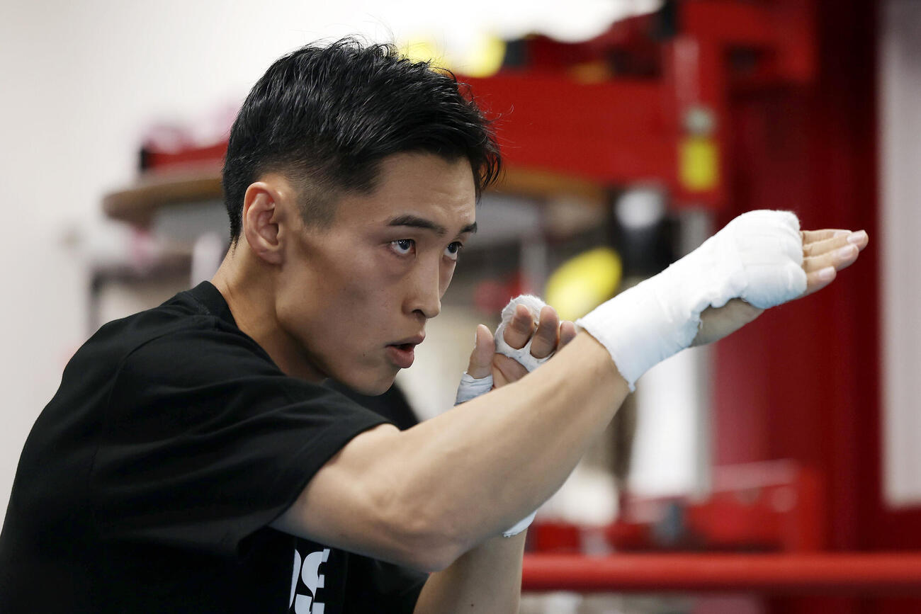 練習を公開する西田凌佑（撮影・前田充）