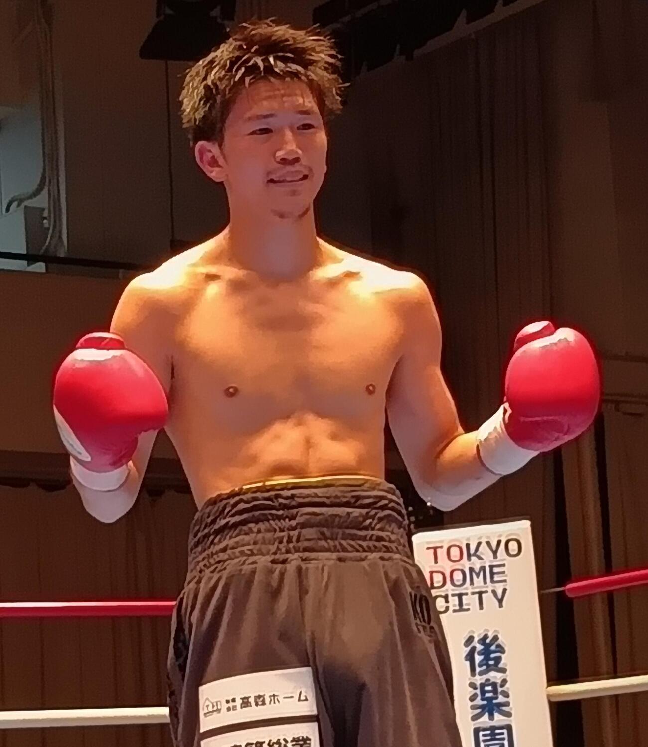 東日本新人王トーナメント決勝進出を決めたスーパーフライ級の高森悠叶