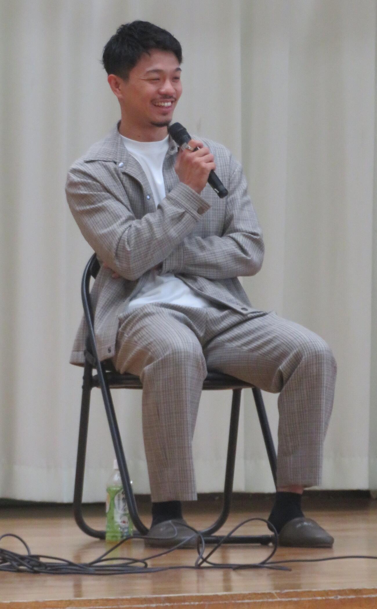 相模原・小山中3年生に向けた講演会に出席した中谷潤人