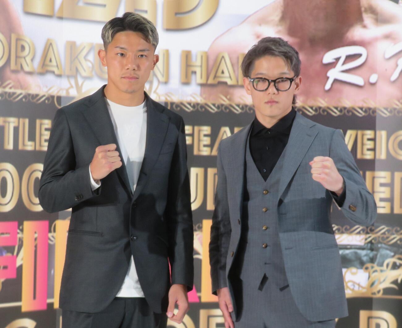 12月3日、東京・後楽園ホールで組まれた優勝賞金1000万円のスーパーフェザー級トーナメント決勝に臨む渡辺海（左）と木谷陸