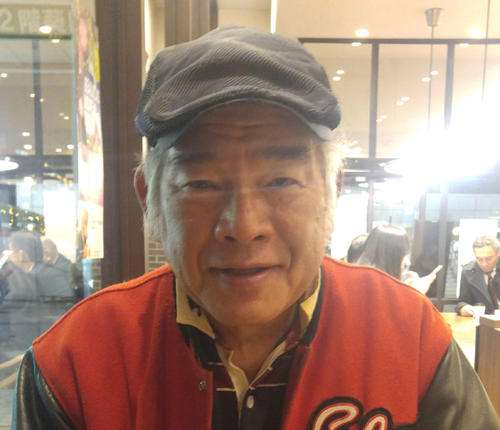 トシ倉森氏
