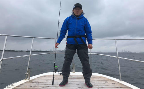 9月に東京湾で釣りのロケに臨んだRIZINバンタム級王者堀口恭司
