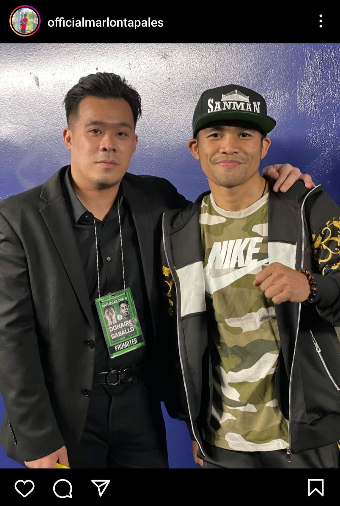ジム・クロード・マナンキル・マネジャー（左）らと来日するWBA、IBF世界スーパーバンタム級王者マーロン・タパレス（タパレスのインスタグラムから）