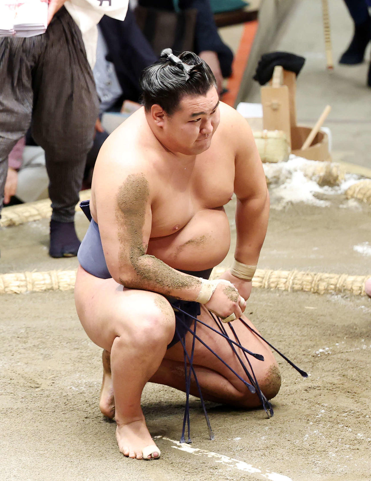 大相撲夏場所4日目　阿炎に引き落としで敗れた豊昇龍（2025年5月14日撮影）