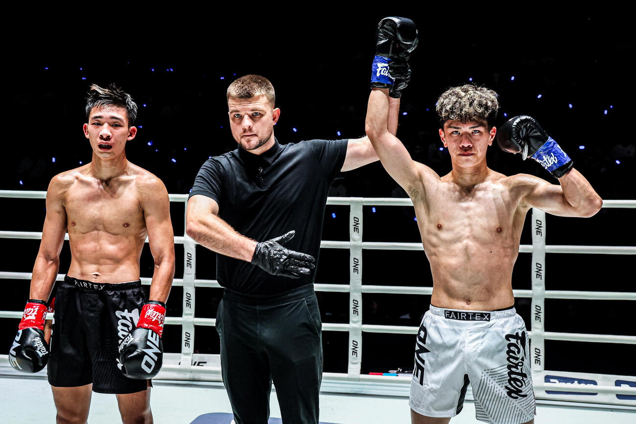 KO勝ちした吉田晄成（右）（C）ONE Championship