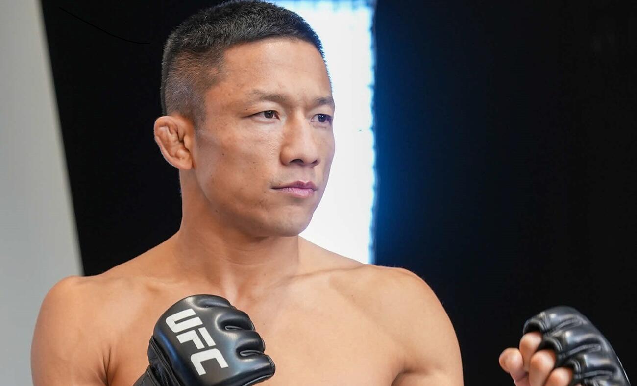 メディアデーの写真撮影に臨む元RIZIN2階級制覇王者でUFCフライ級5位の堀口恭司（C）ZuffaLLC／UFC