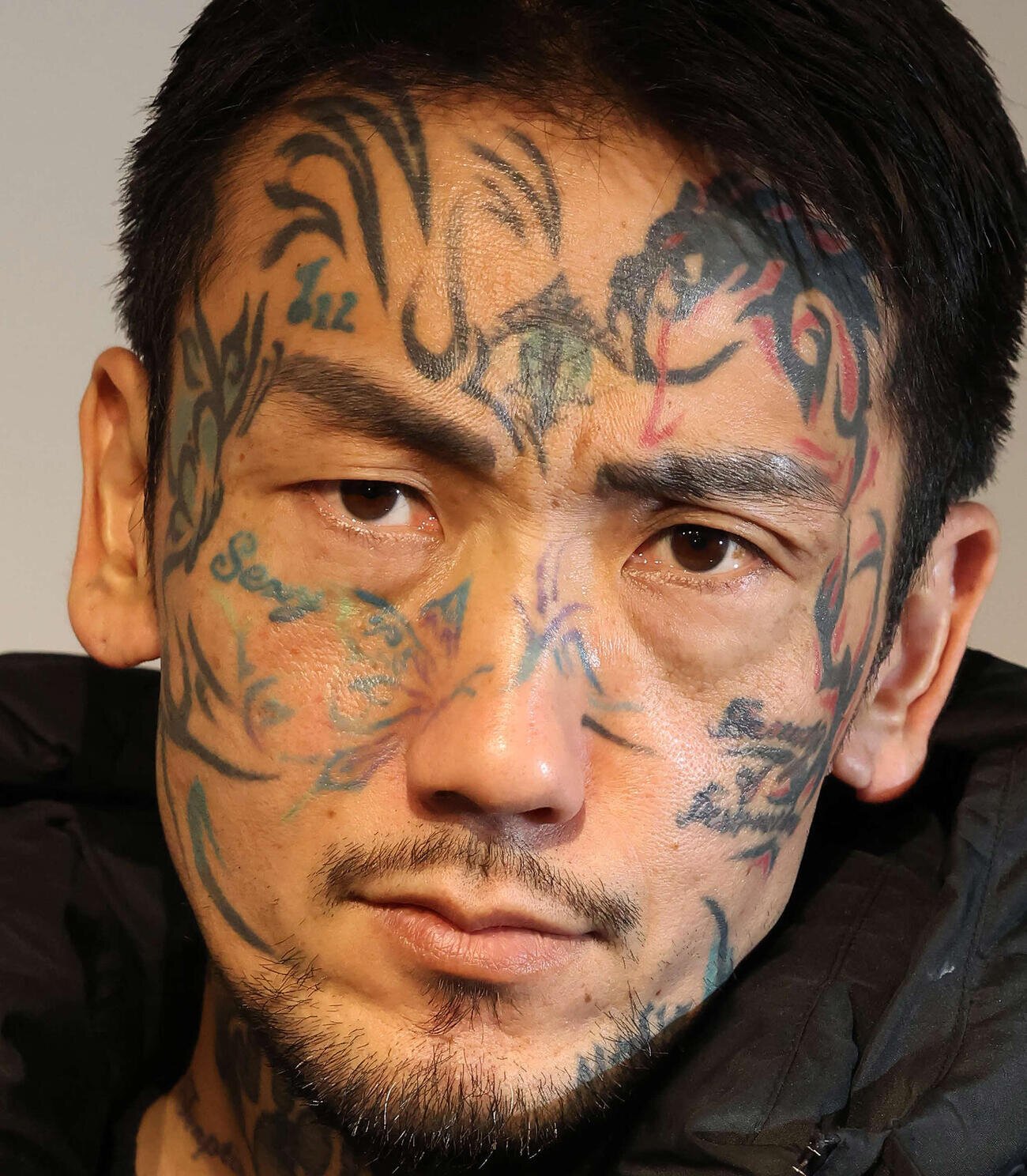 瓜田純士（2023年11月撮影）