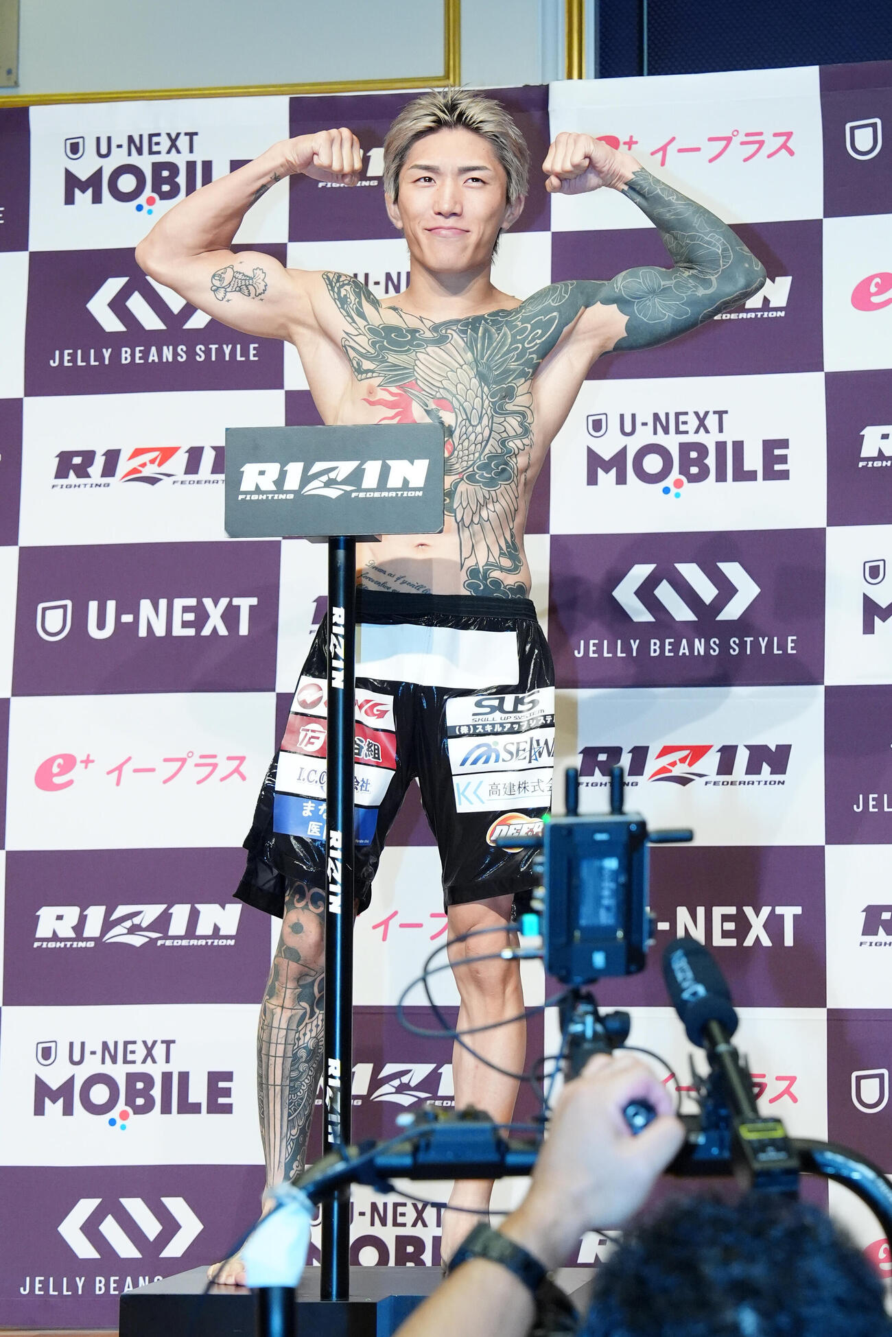 「RIZIN．54」の計量をクリアする伊藤裕樹（撮影・江口和貴）