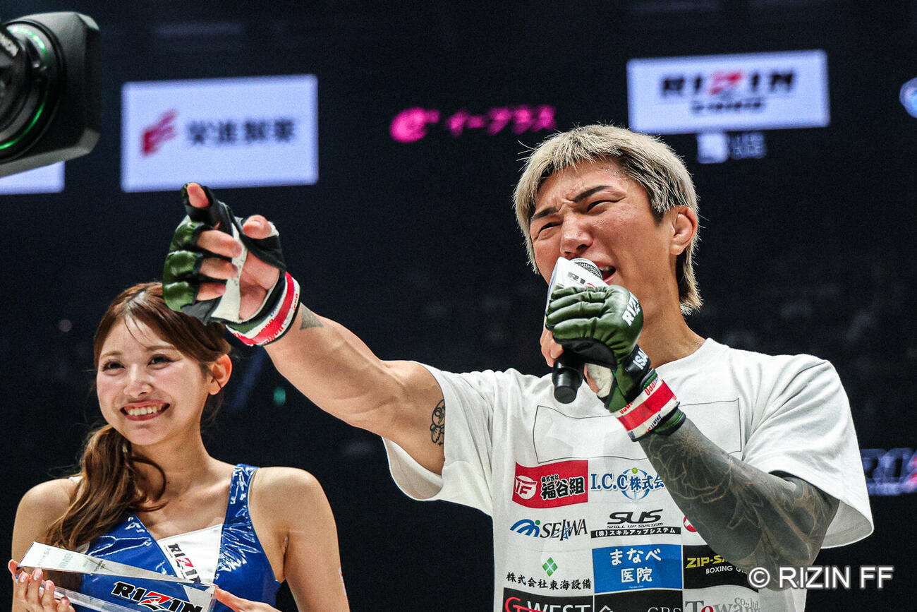 神龍誠に宣戦布告した伊藤裕樹（C）RIZIN FF