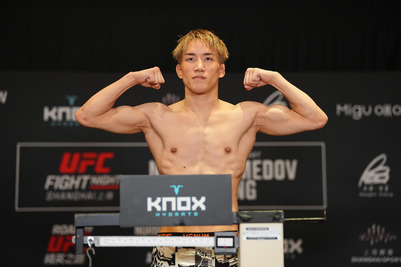 UFC4戦目に向け、計量クリアした朝倉海（C）ZuffaLLC／UFC