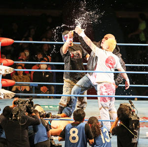 藤田和之が諏訪魔襲撃 殴り踏み付け宣戦布告 プロレス 日刊スポーツ