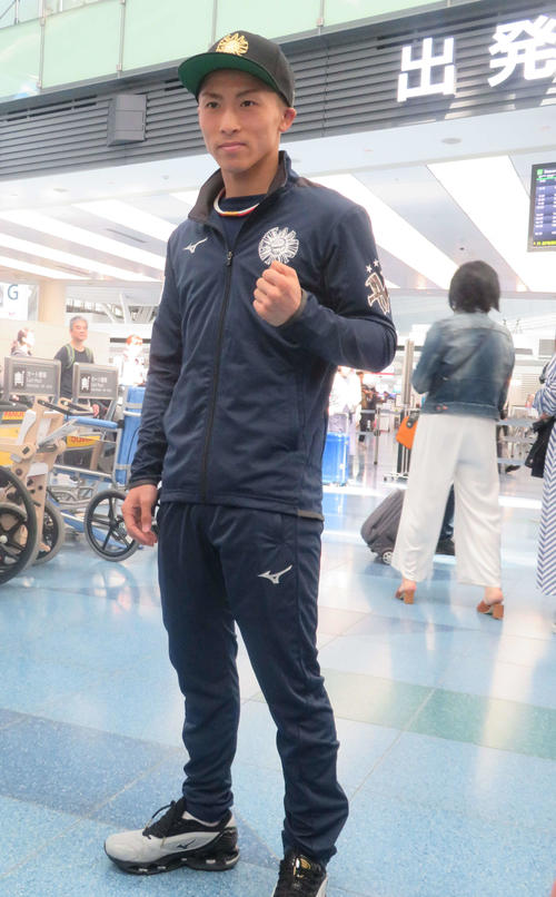 WBSS準決勝に向けて渡英したWBA世界バンタム級王者井上尚弥