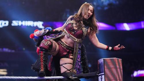 6月1日のNXTテイクオーバー大会でNXT女子王座に挑戦することが決まった紫雷イオ（ｃ）2019WWE,Inc.AllRightsReserved