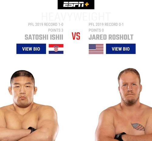 8月のPFL6大会で元UFC戦士のジャレッド・ロショルト（右）と対戦する石井慧（PFL公式サイトより）