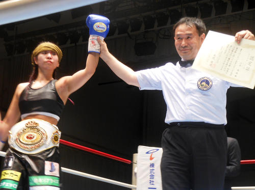 2戦目で日本王者となった千本瑞規（撮影・河合香）