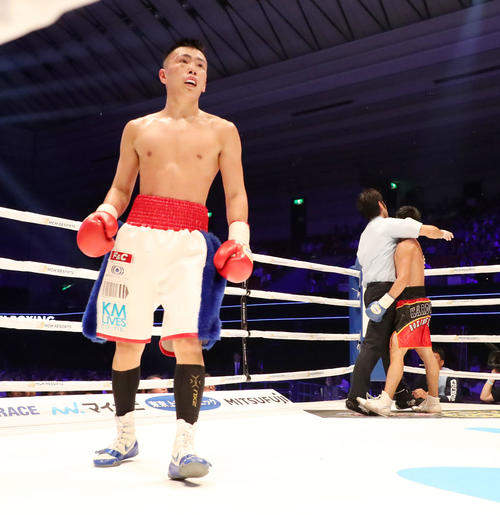 5回、パオロ・シーをKOで倒した岩田（撮影・加藤哉）