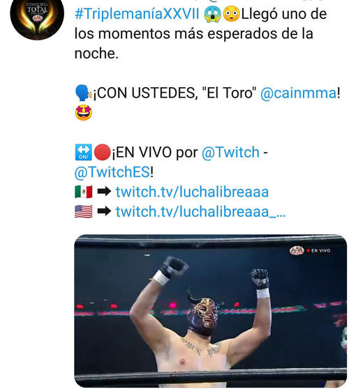 覆面姿でプロレスデビュー戦に臨んだ元UFCヘビー級王者ケイン・ヴェラスケス（AAA公式ツイッターより）