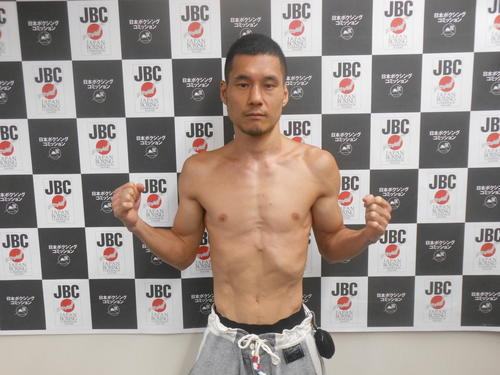 王者堀川謙一は計量をクリアも挑戦者大保が棄権でV2戦は中止になった