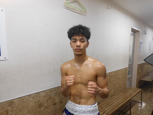 1回TKOでプロデビュー勝利の山口臣場