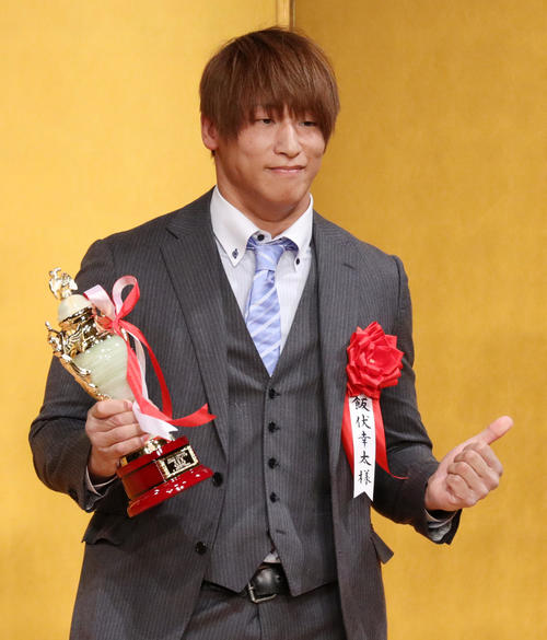2019年度プロレス大賞技能賞の飯伏幸太（撮影・中島郁夫）