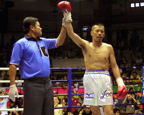 辰吉丈一郎50歳「世界王座とって引退」練習は継続 - ボクシング写真