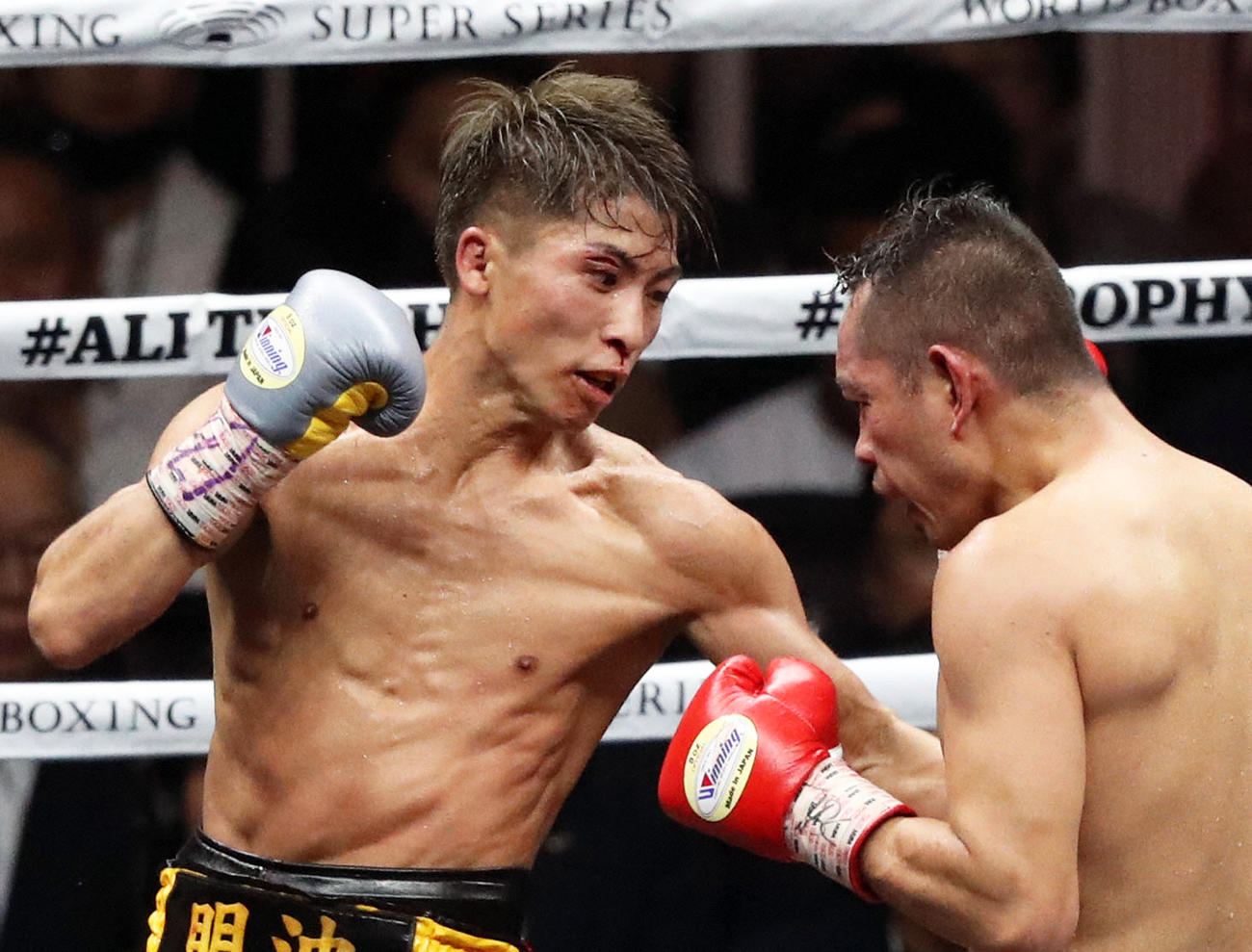 WBSS世界バンタム級トーナメント決勝でノニト・ドネアと対戦した井上尚弥（2019年11月7日撮影）