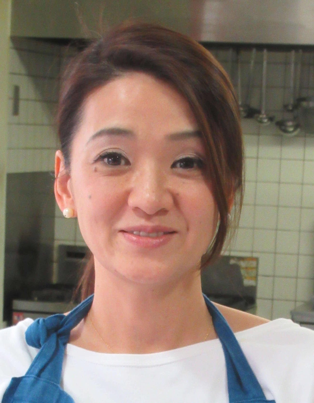 村野明子さん（19年3月28日撮影）