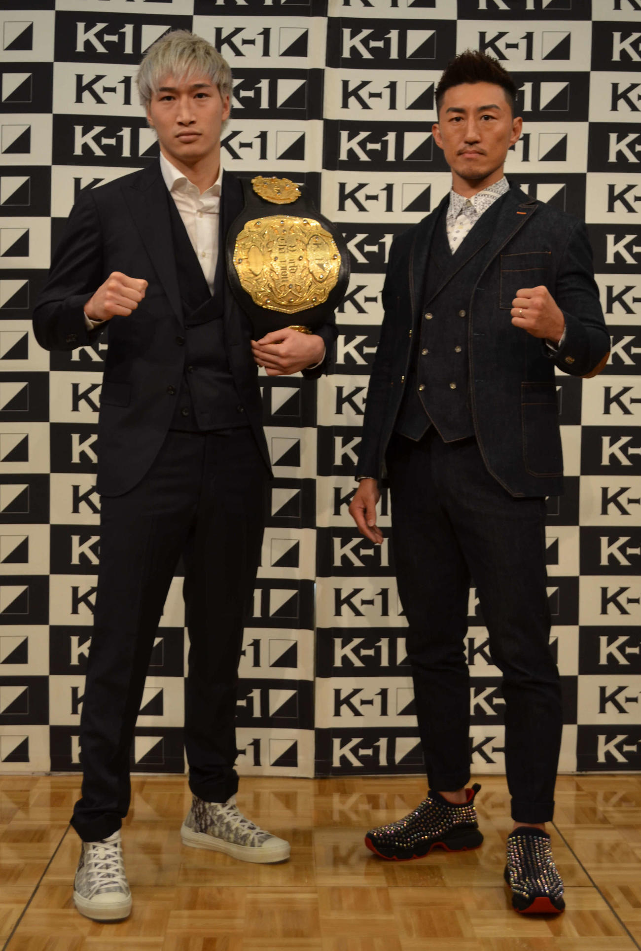 K－1スーパー・ライト級タイトル戦での対戦が決まった王者安保瑠輝也（左）と山崎秀晃（撮影・吉池彰）