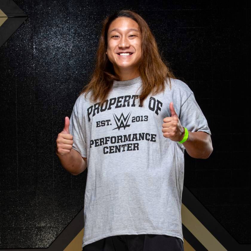 WWEと契約を結んだ黒潮“イケメン”二郎（C）2020WWE,Inc.AllRightsReserved.
